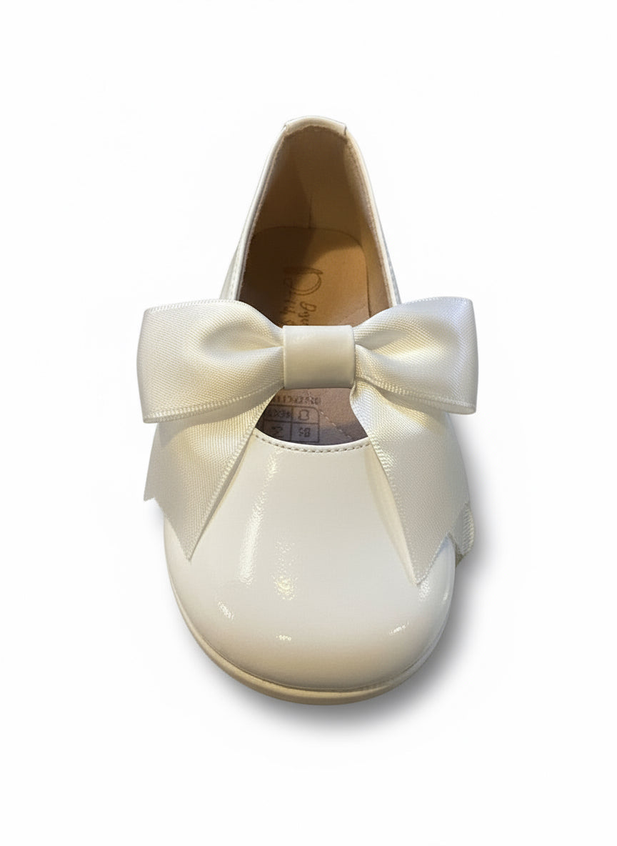 Zapatos blanco moño cinta