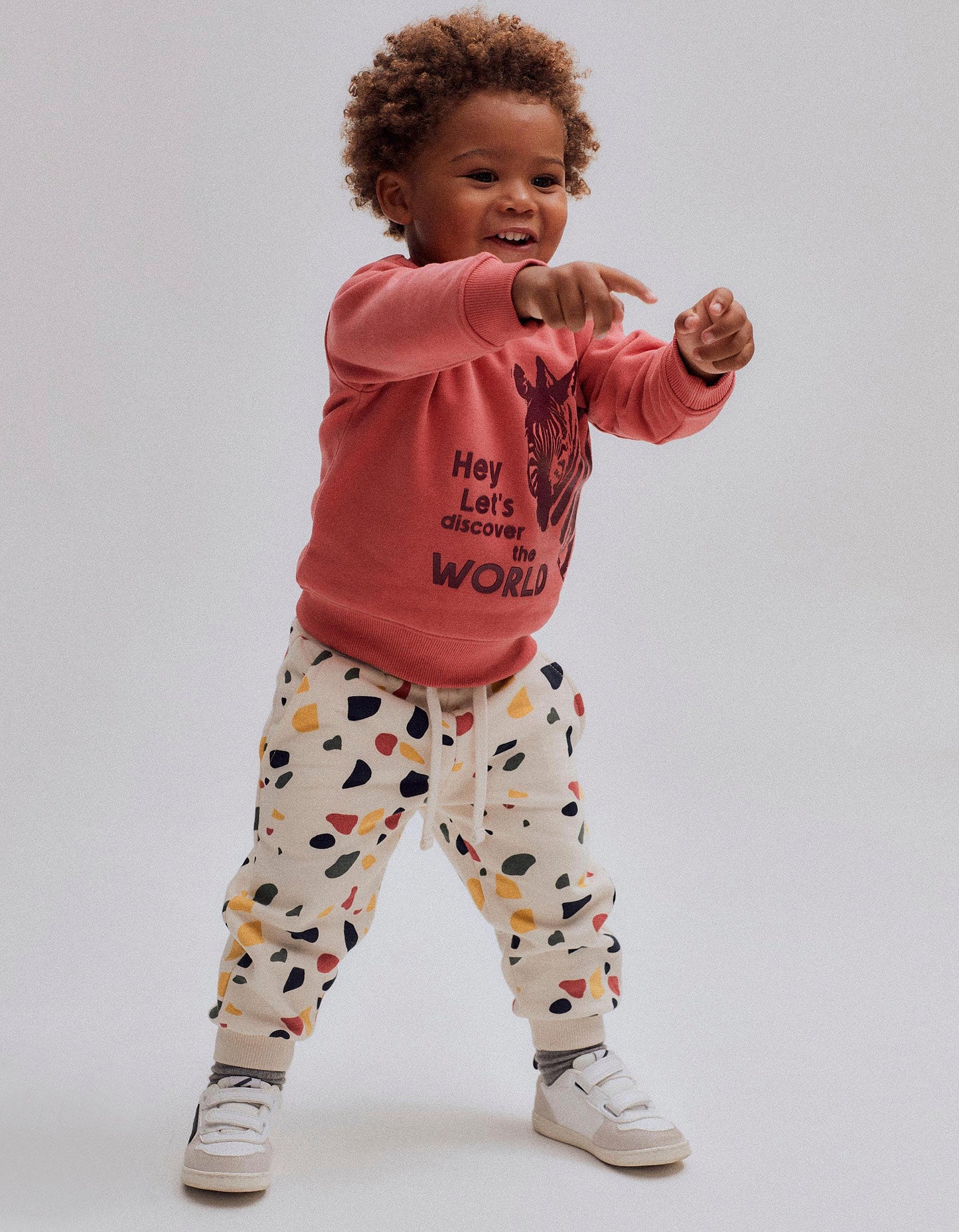 Pantalón algodón bebé con pintas de colores