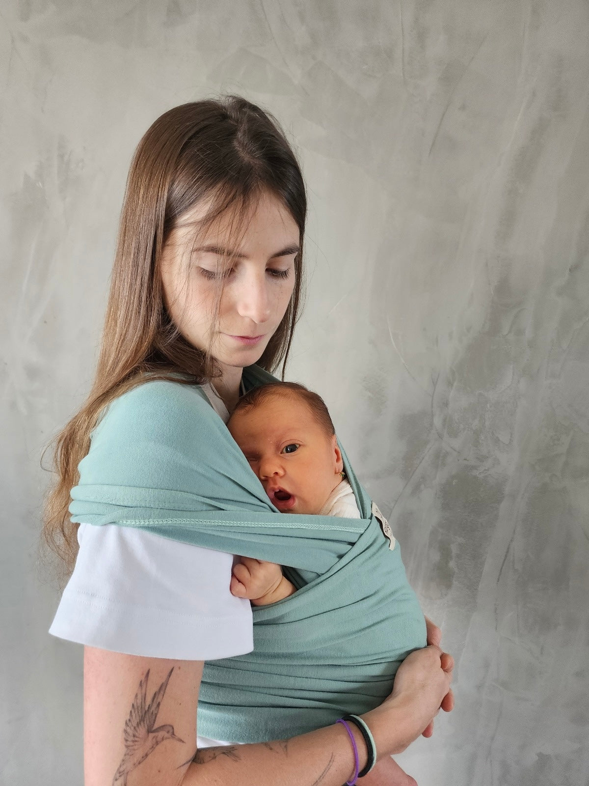 Fular cargador bebé verde agua