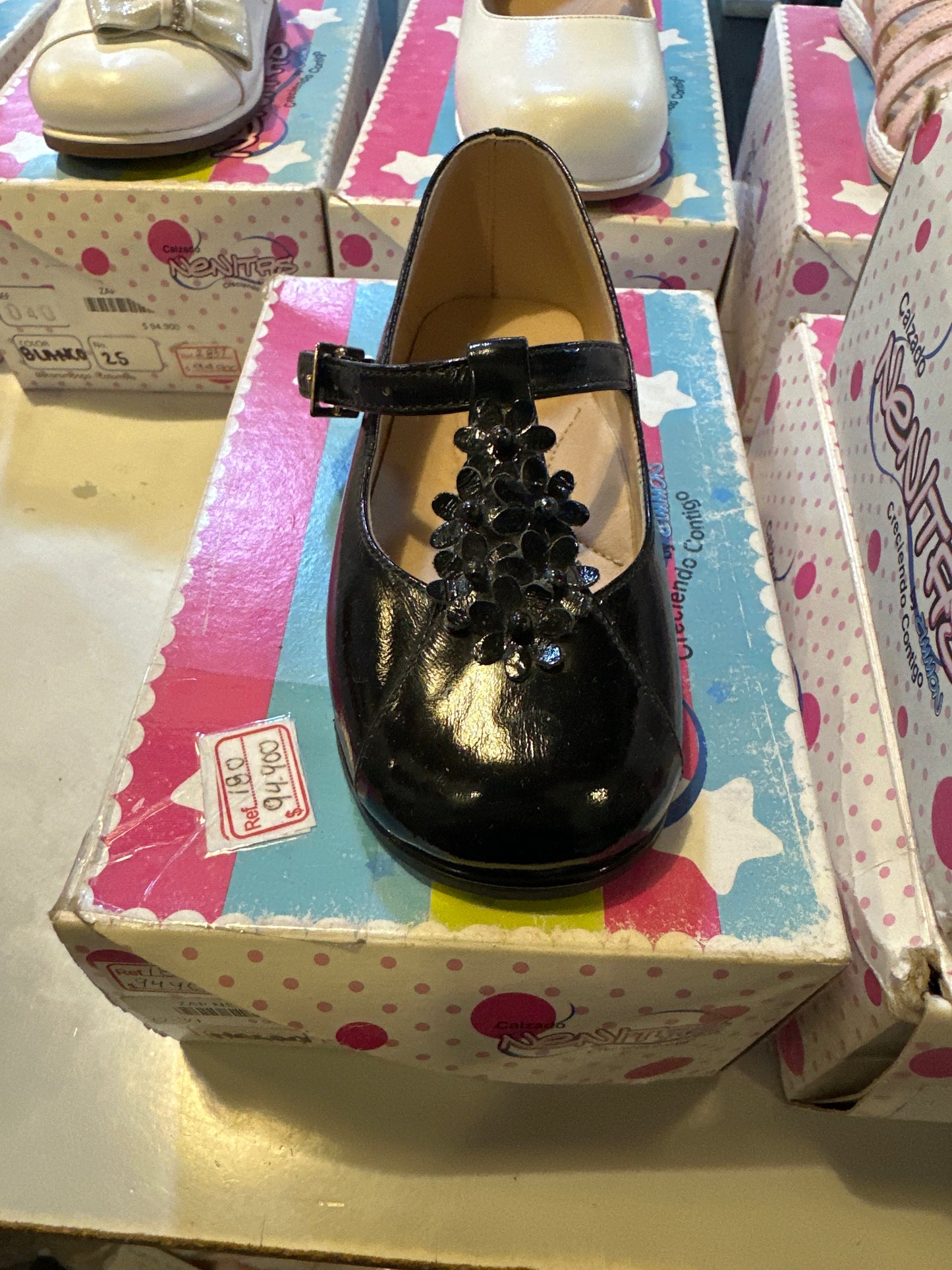 Zapato en cuero niña